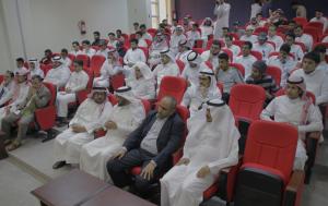 The Head of Media Department Holds Discussion Meeting with the Students 